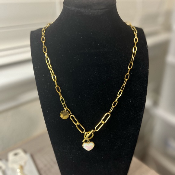 bellaura Jewelry - Gold plated stainless steel Chain Necklace with Heart Pendant 21”